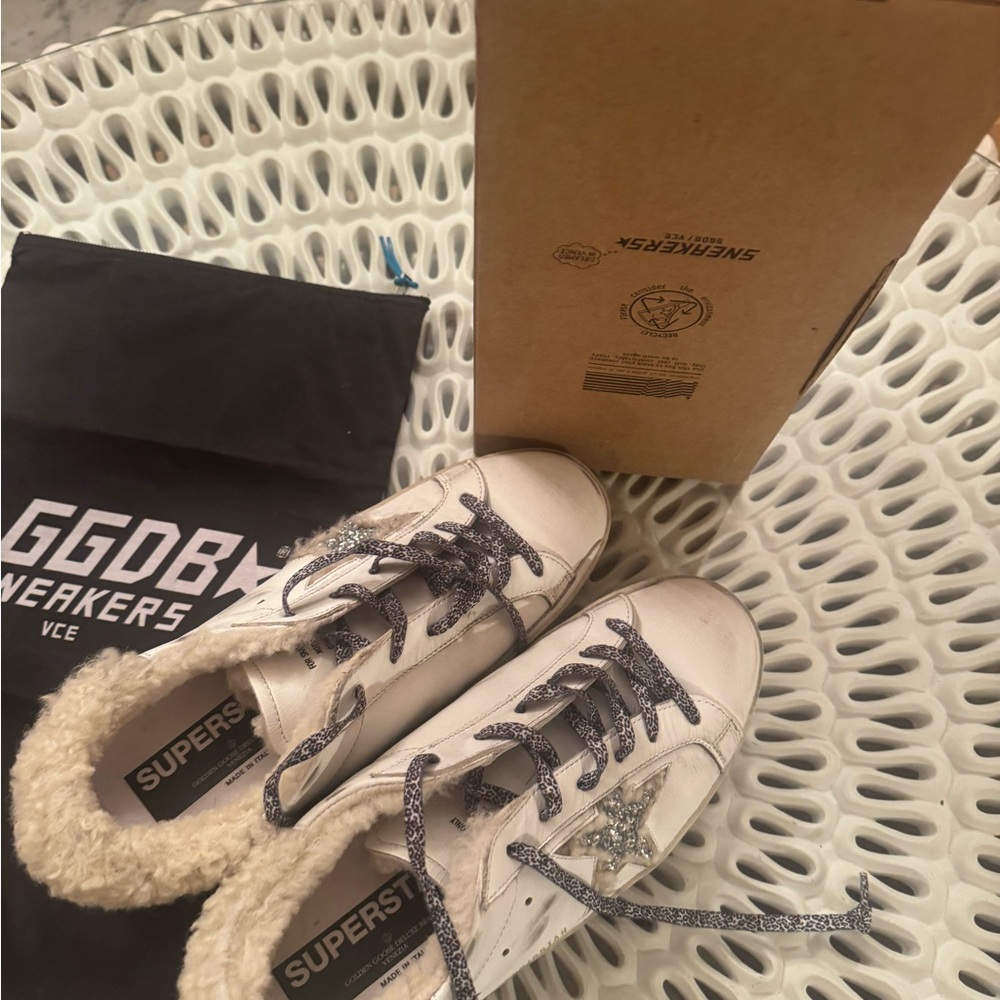 Golden Goose women’s Sneakers - White with fuzzy lining